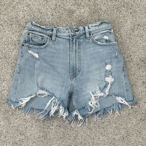 Abercrombie mom shorts